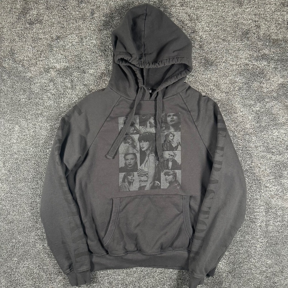 Taylor Swift Hoodie Unisex M The Eras Tour Charcoal Grey Graphic Concert Merch